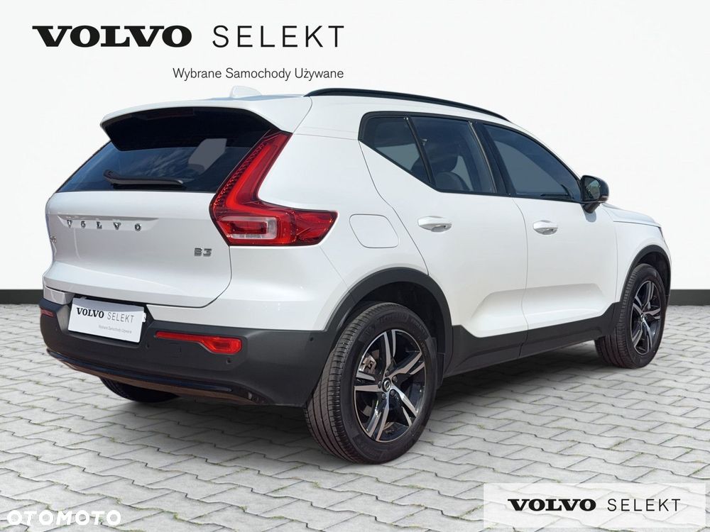 Volvo XC 40 B3 B DKG Plus Dark - 6