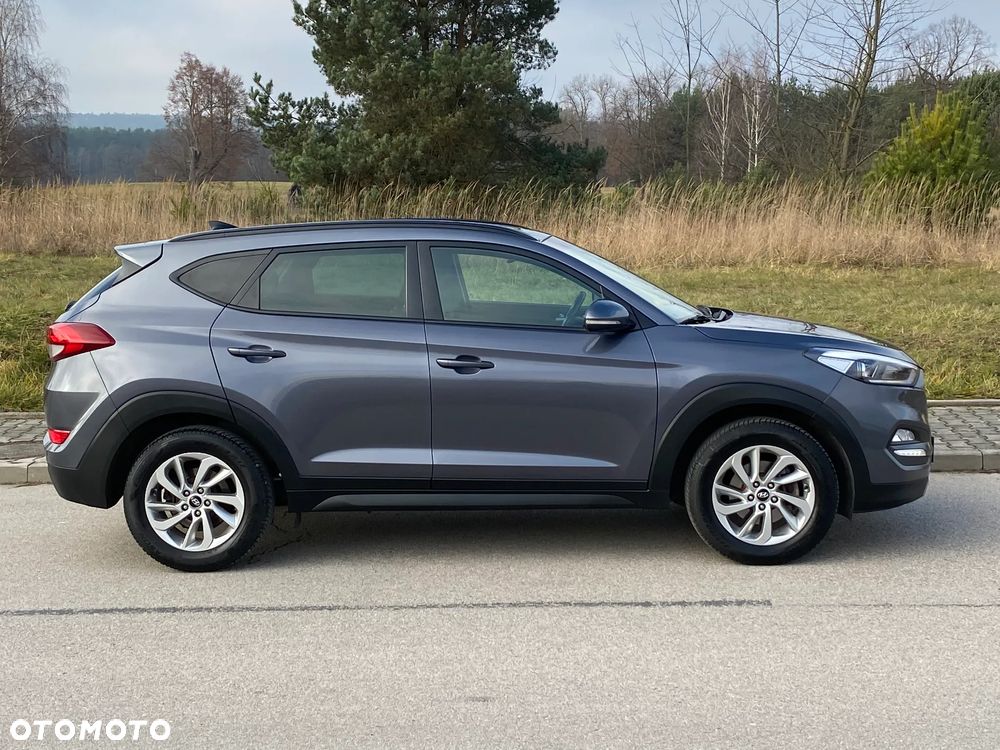 Hyundai Tucson 1.7 CRDI BlueDrive Comfort 2WD - 10