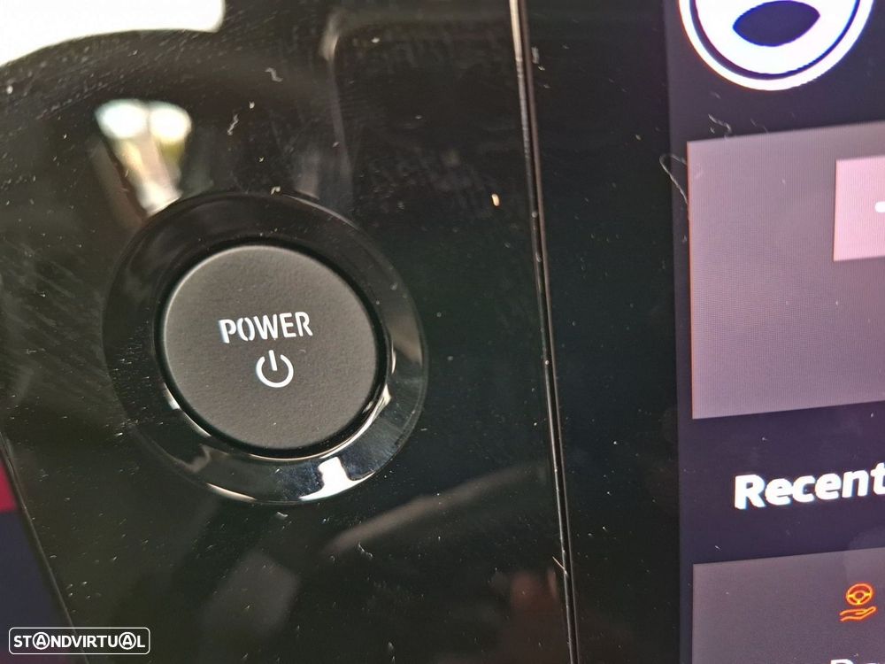 Renault 4 52 kWh Techno Autonomia Conforto — fotografia 16