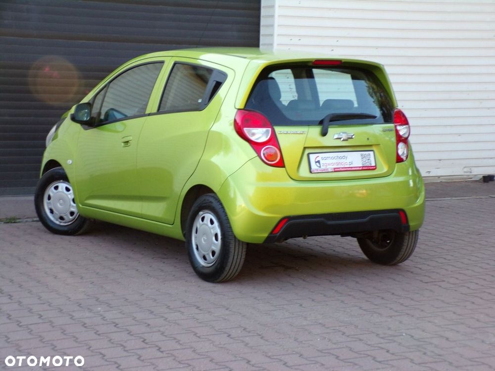 Chevrolet Spark - 16
