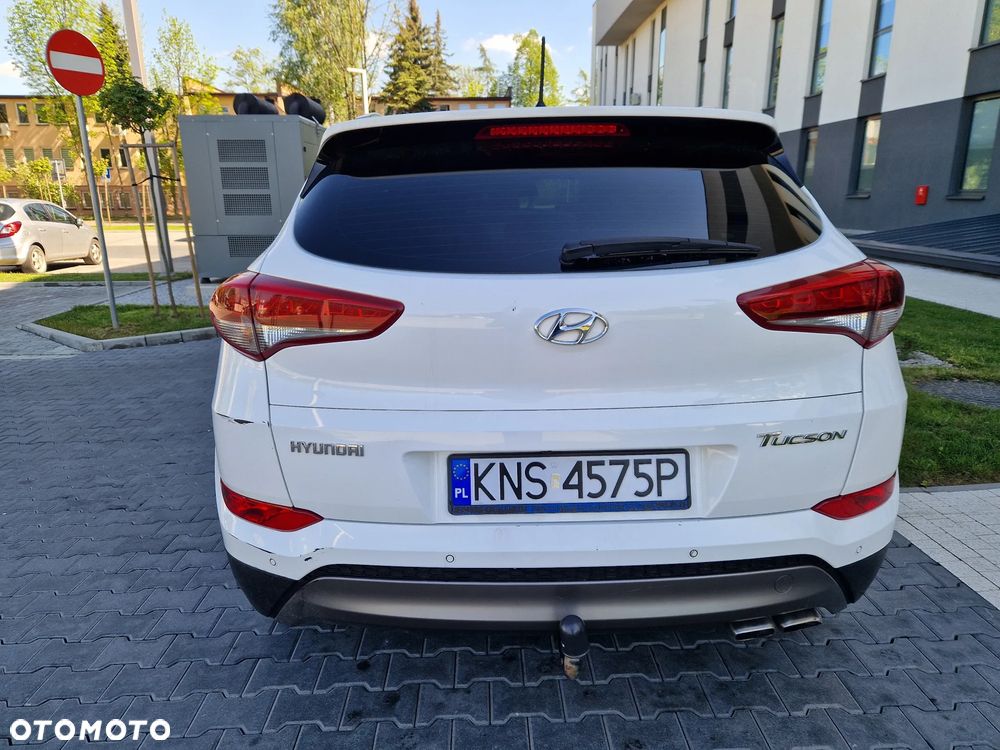 Hyundai Tucson - 8