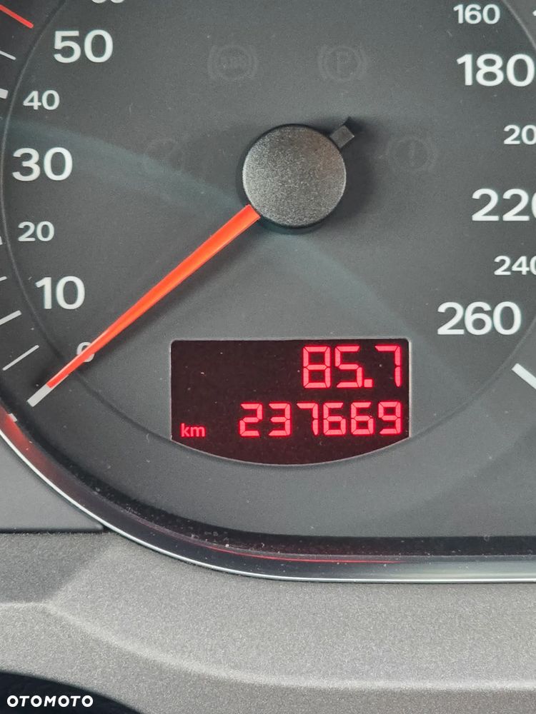 Audi A6 Avant 2.4 - 19