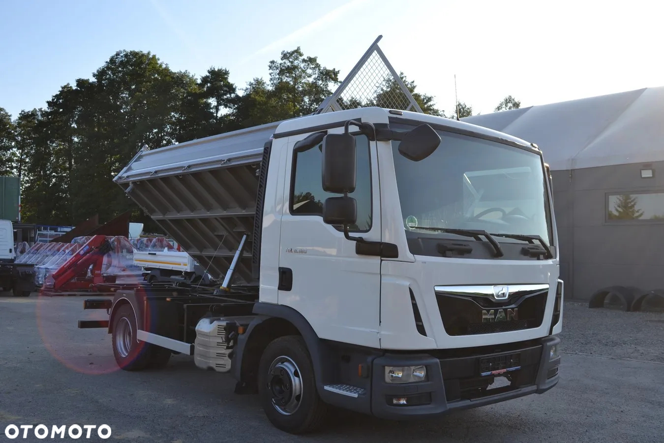 MAN TGL 8.180 Nowy 3-stronny WYWROT kiper Wywrotka Manual Blokada Mostu - 16