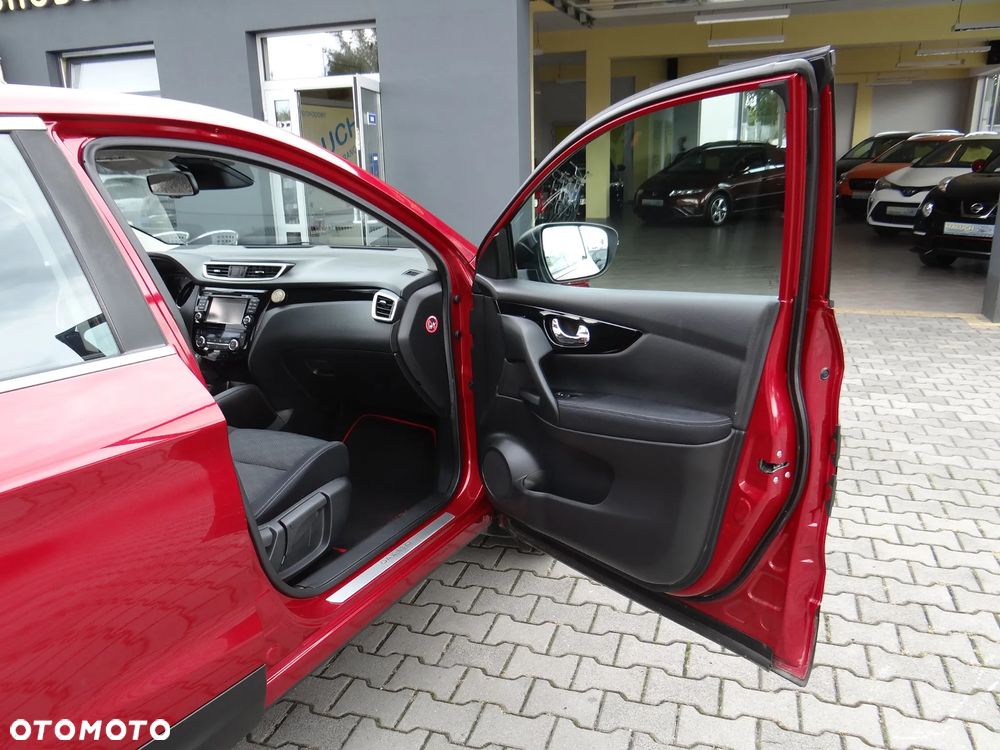Nissan Qashqai 1.2 DIG-T Tekna Xtronic EU6 - 33