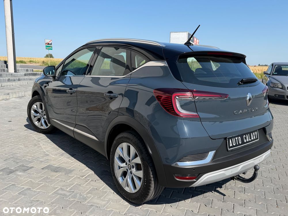Renault Captur - 21