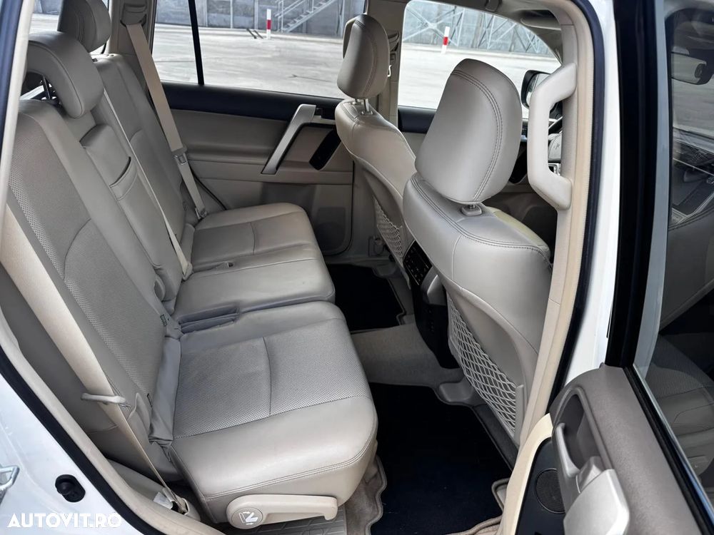 Toyota Land Cruiser 2.8 D-4D Automatik - 11