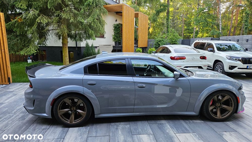 Dodge Charger 6.4 Scat Pack Widebody - 10