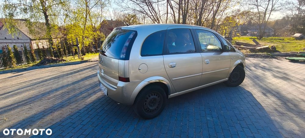 Opel Meriva - 4