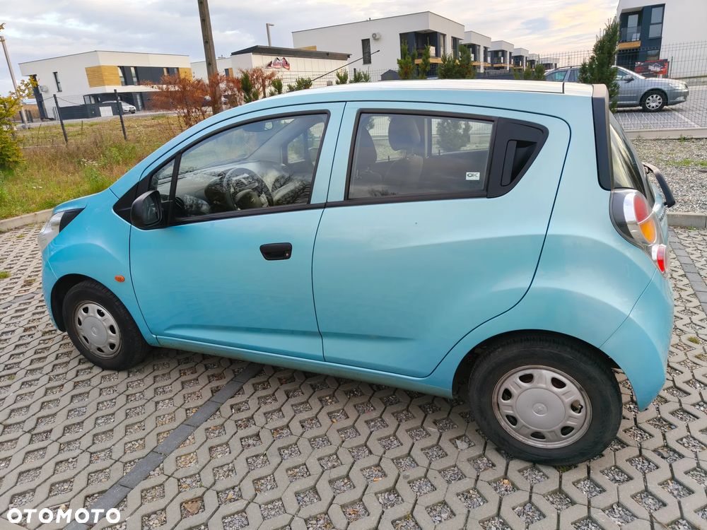 Chevrolet Spark - 4