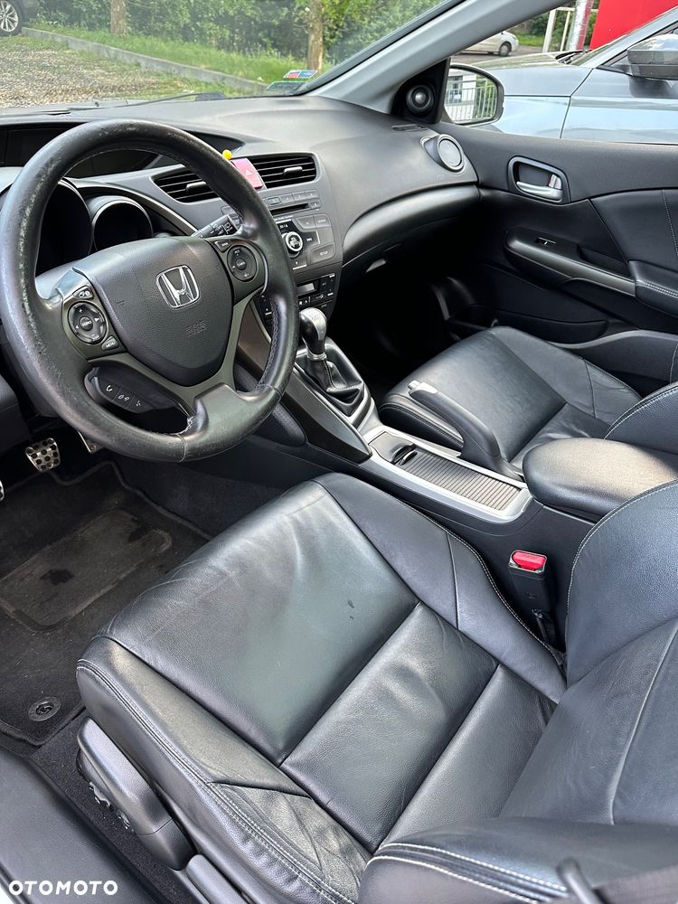 Honda Civic 1.8 Executive - 9