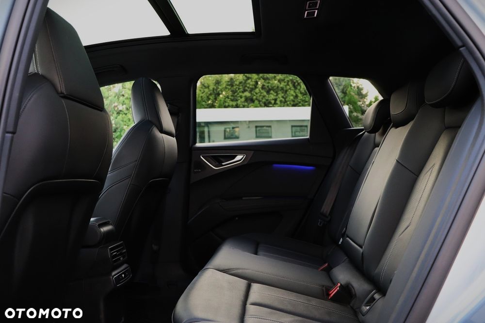 Audi Q4 e-tron - 24