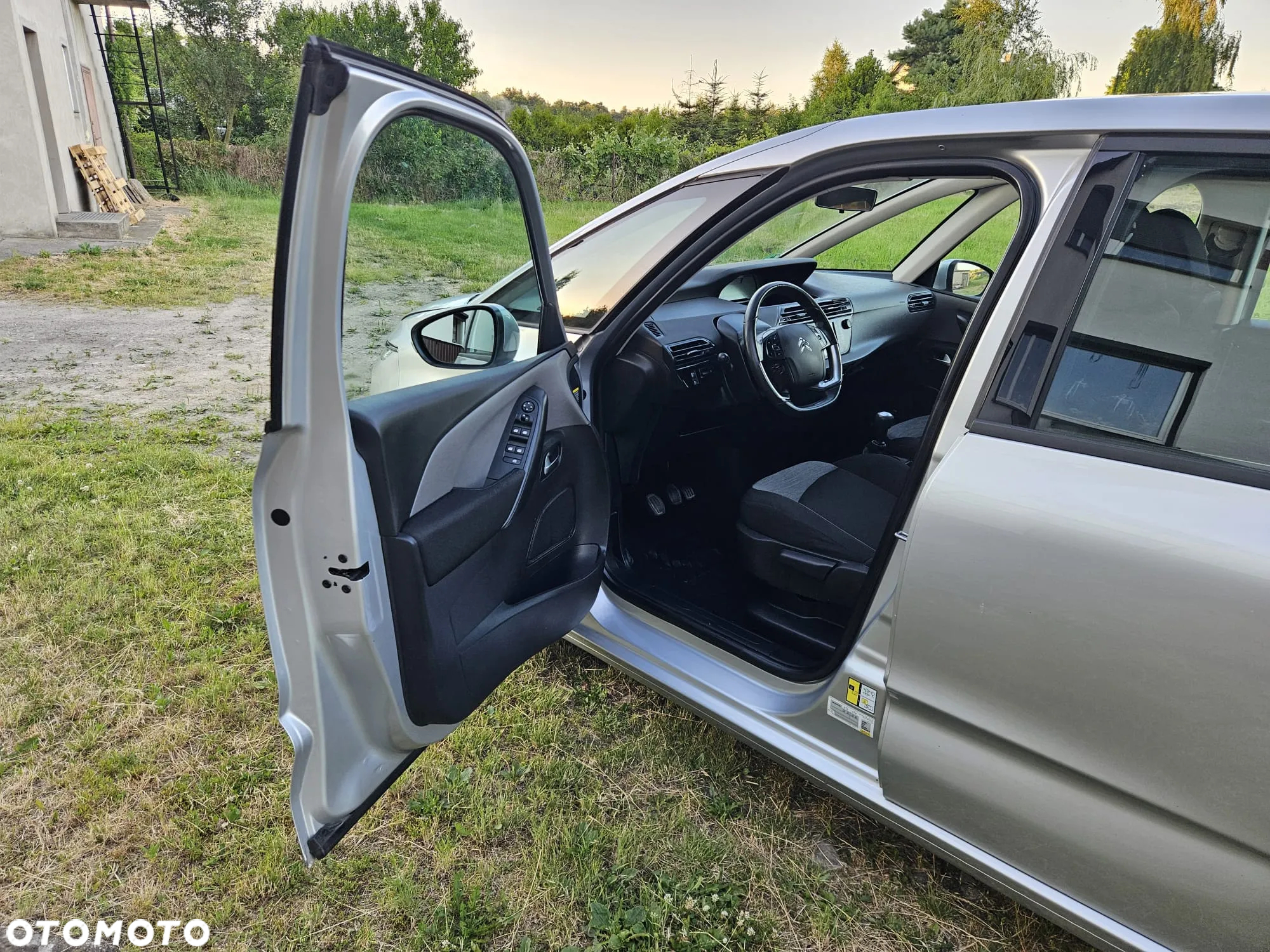 Citroën C4 Picasso 1.2 PureTech Attraction - 7