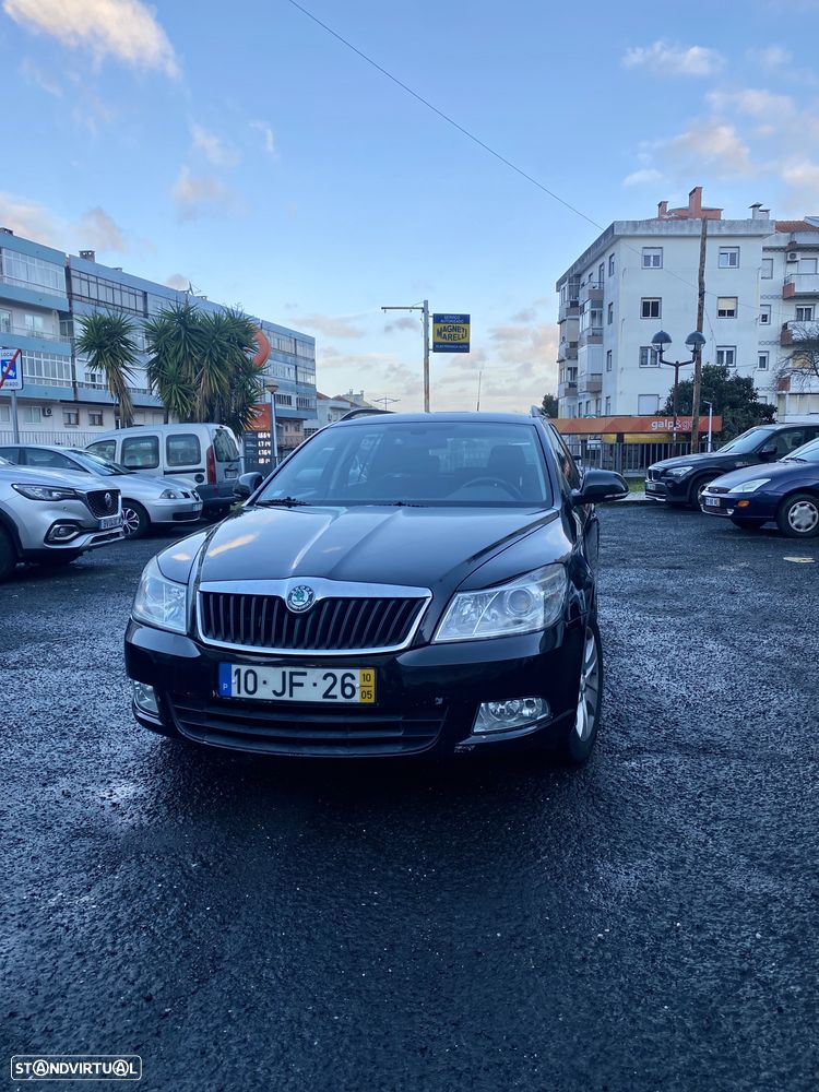 Skoda Octavia Break 1.6 TDi Elegance DSG - 1