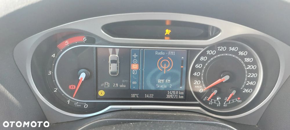 Ford Galaxy 2.2 TDCi Ghia - 4