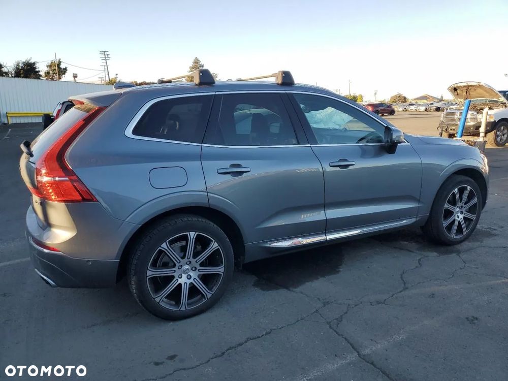 Volvo XC 60 T6 AWD Inscription - 4