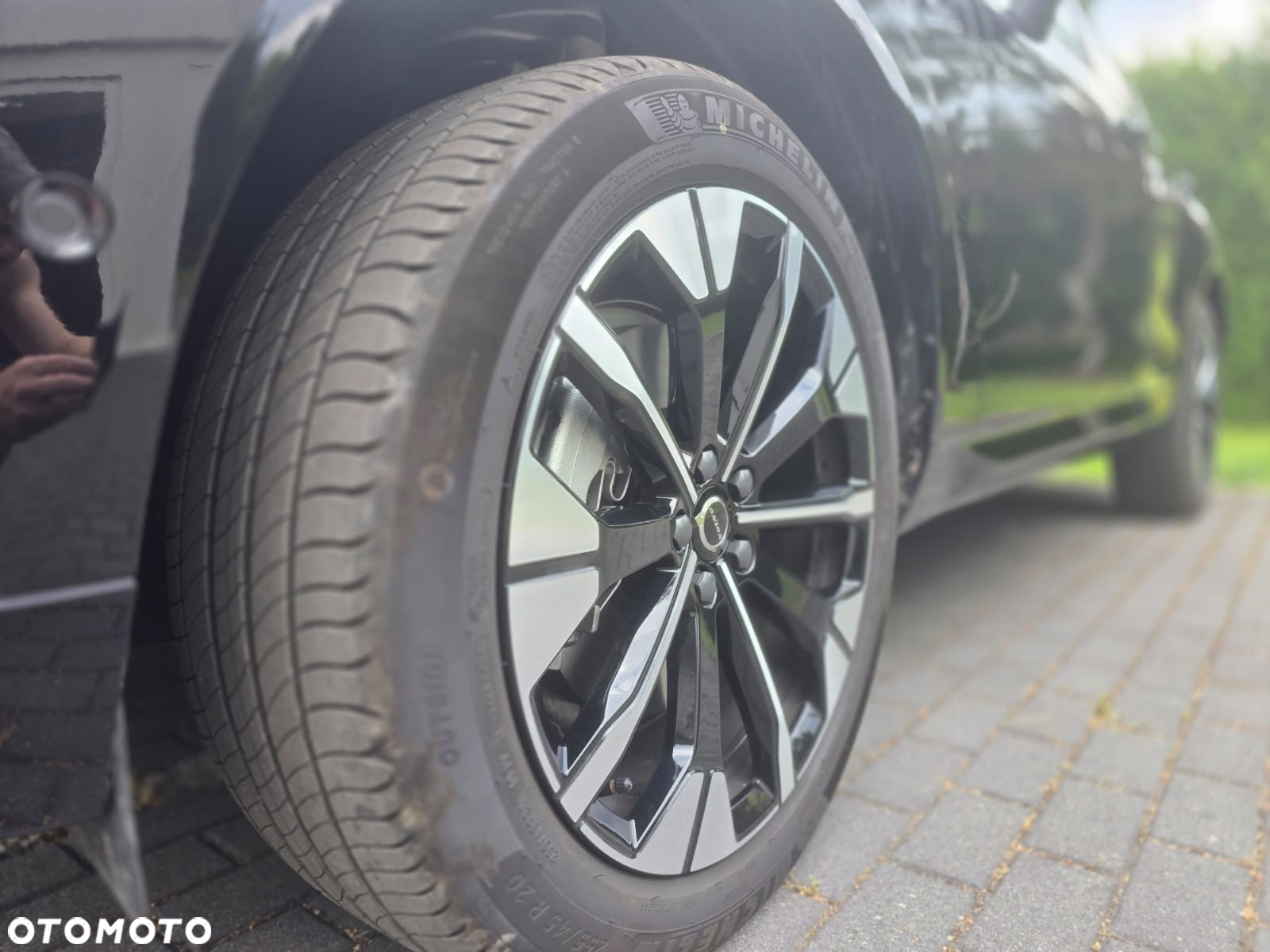 Volvo XC 60 T6 Plug-In Hybrid AWD Ultra Bright - 8