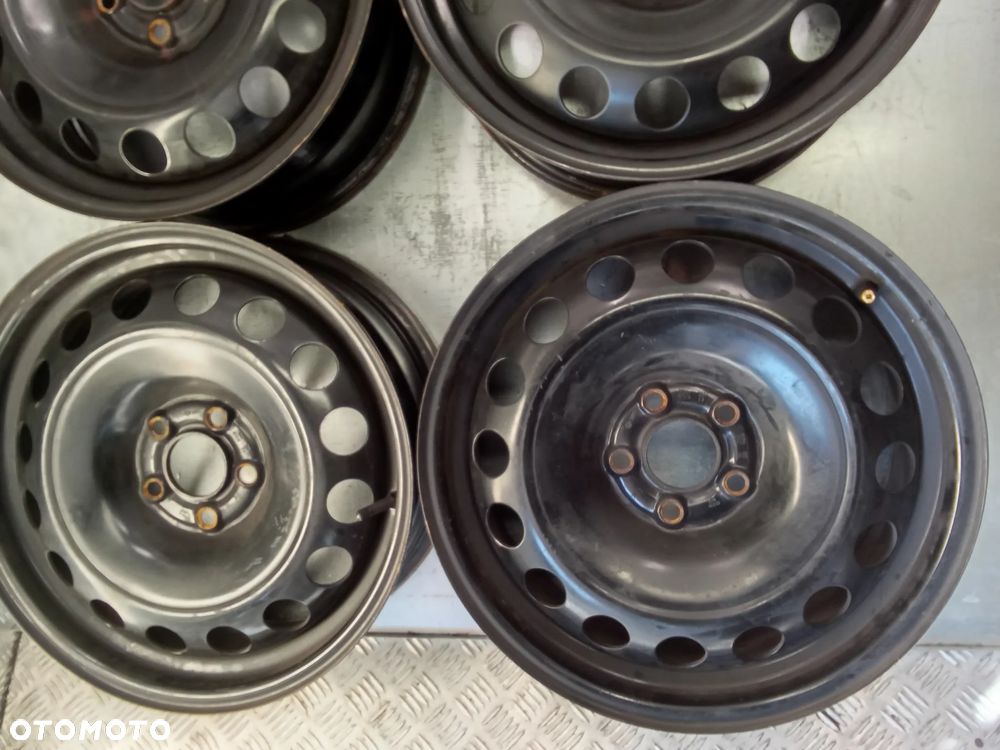 Felgi Audi A3 Vw T-Cross Taigo Golf Skoda Kamiq 6,5Jx16 et42 5x100 - 4