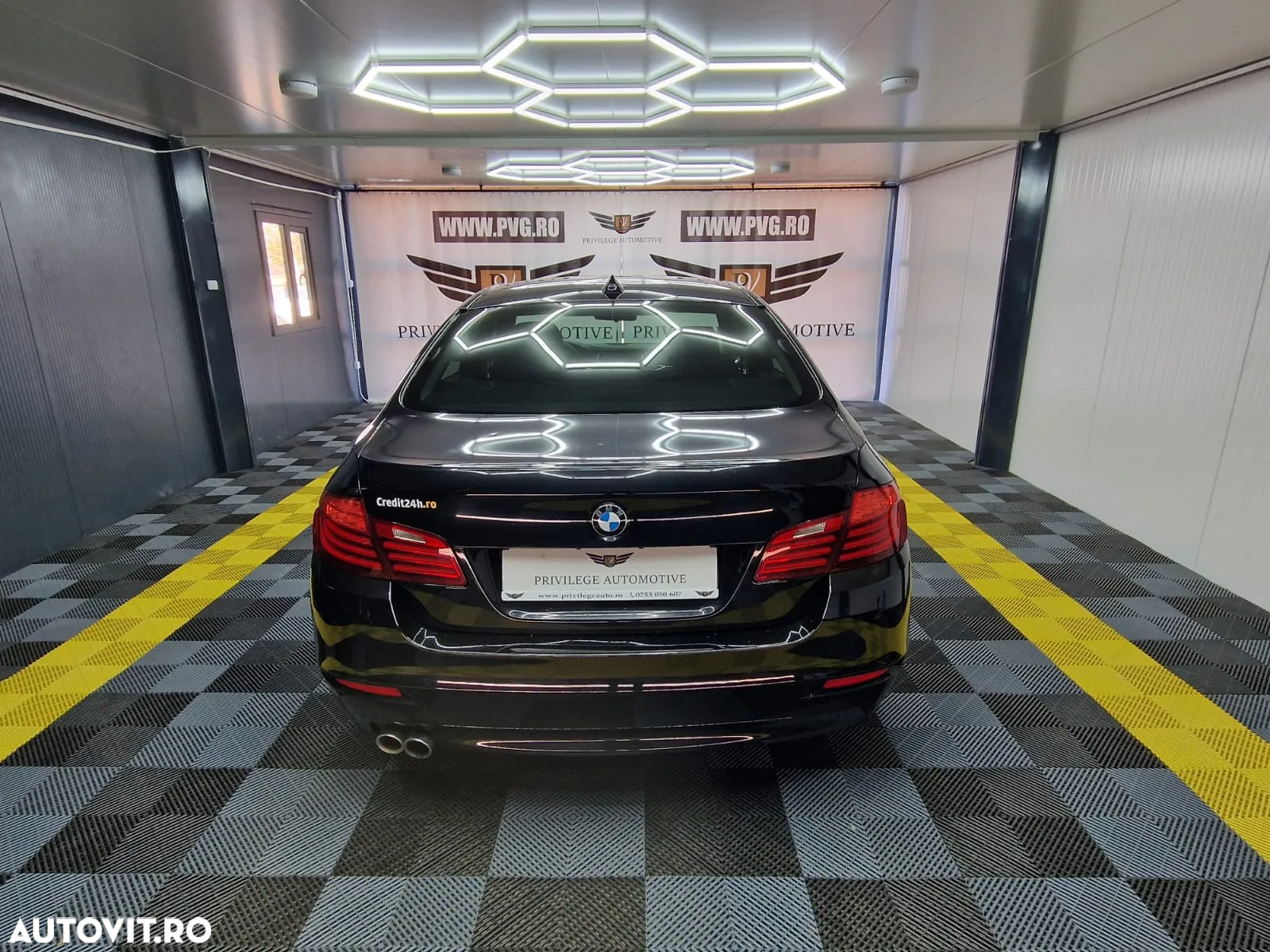 BMW Seria 5 525d xDrive Aut. - 5