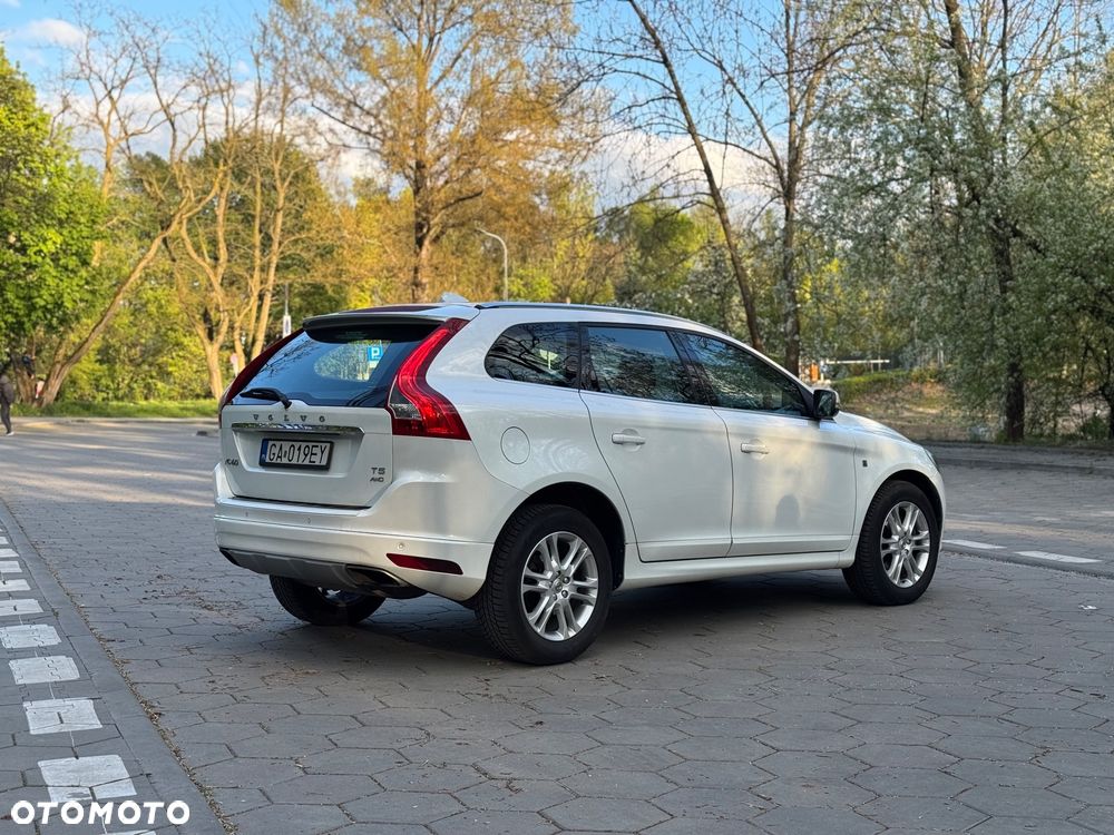 Volvo XC 60 T5 AWD Ocean Race - 6