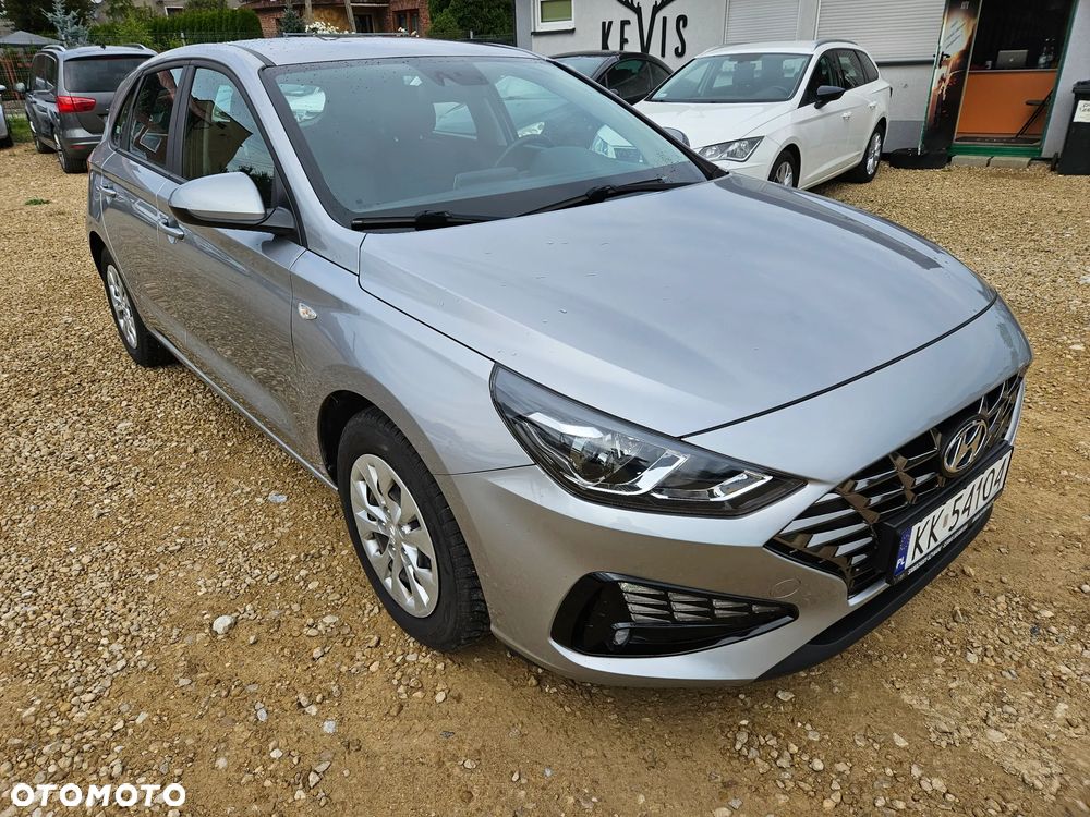 Hyundai i30 1.5 DPI Modern - 11
