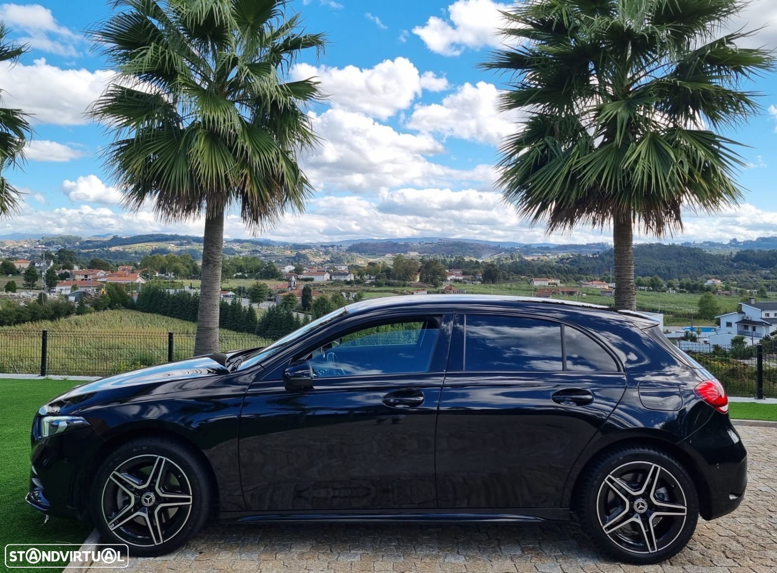 Mercedes-Benz A 250 e AMG Line - 18
