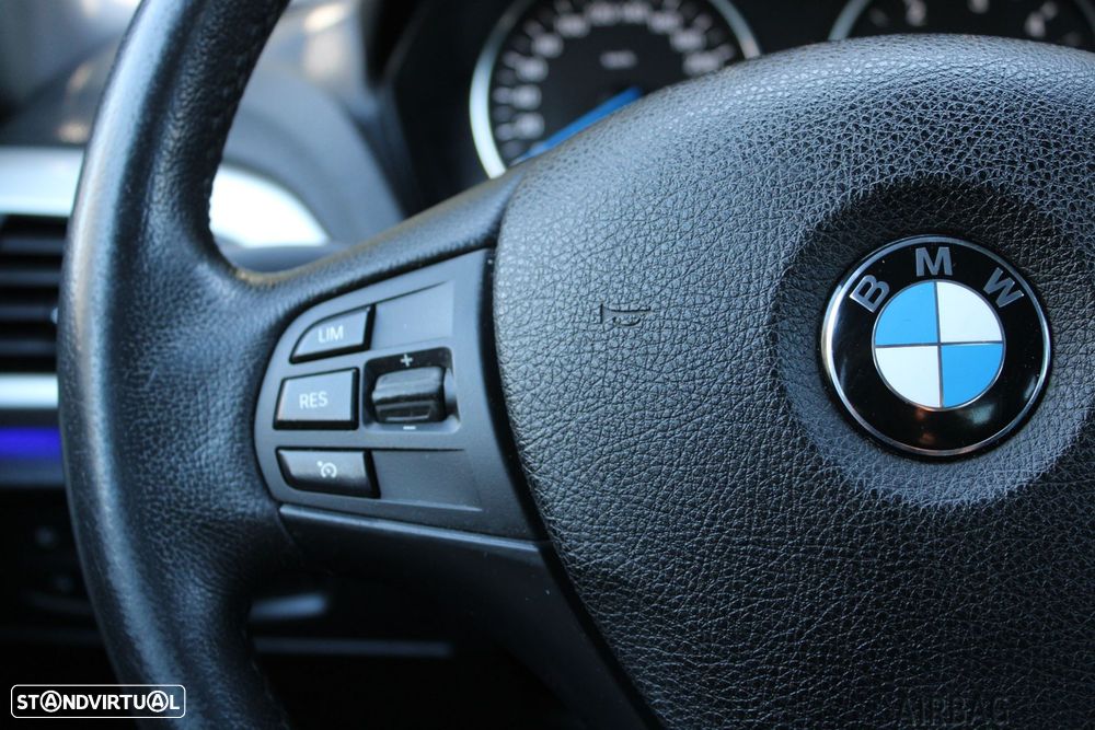 BMW 116 d EDynamics Line Sport - 10