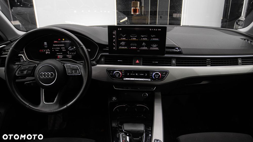 Audi A4 Limousine 35 TFSI mHEV S tronic - 13