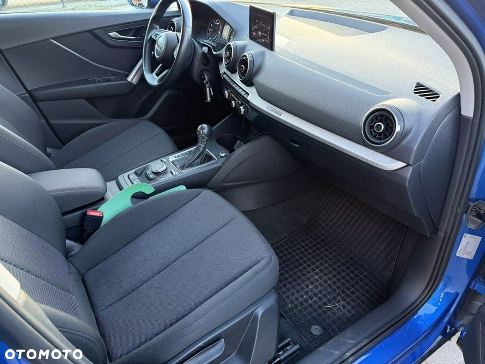 Audi Q2 35 TFSI S tronic - 12