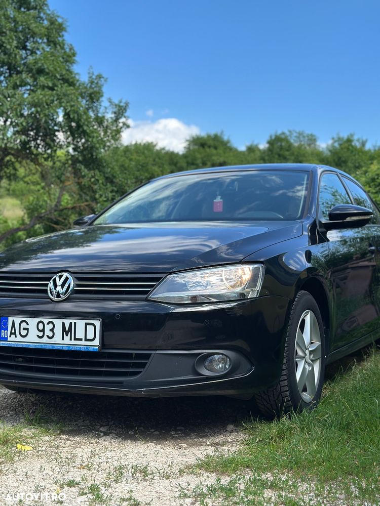 Volkswagen Jetta - 17