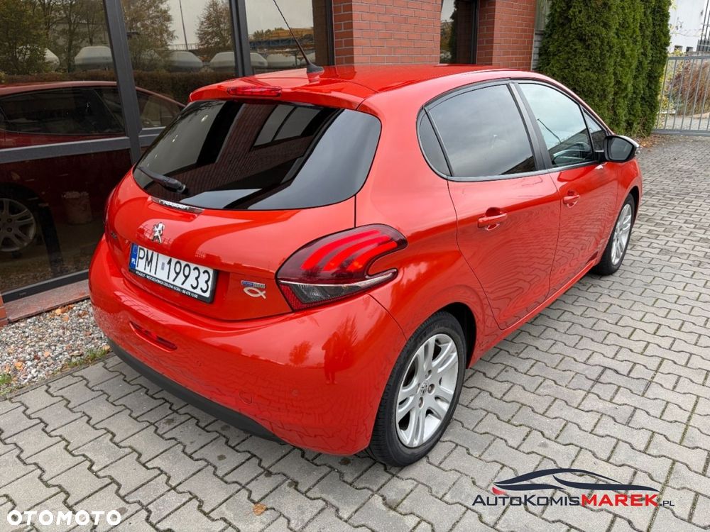 Peugeot 208 1.2 PureTech Style - 3