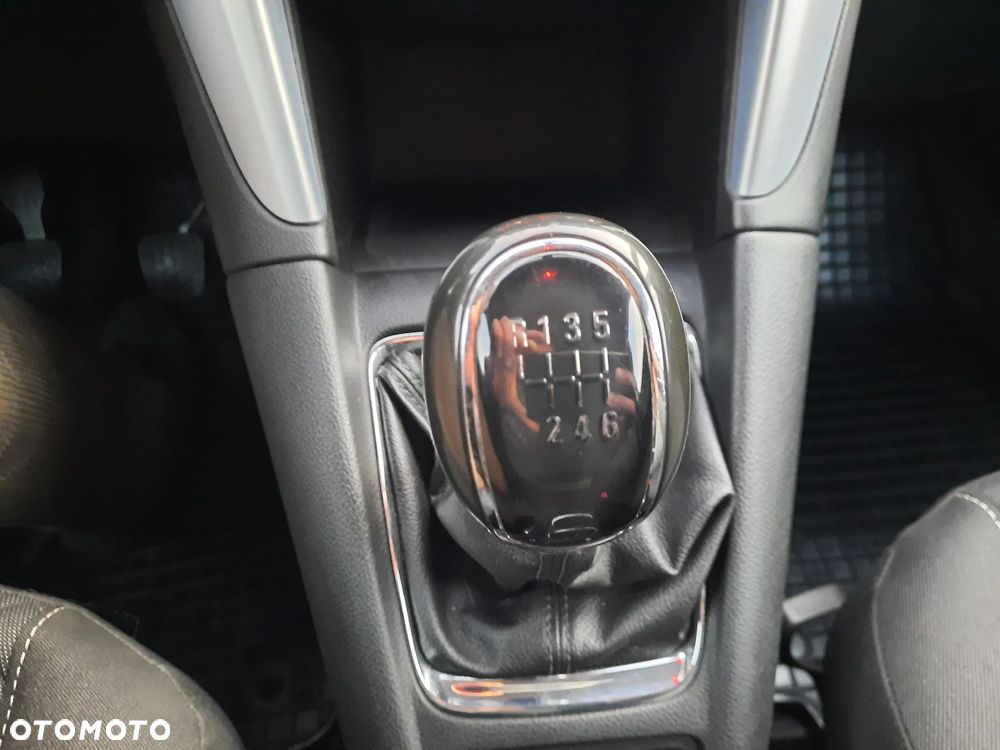 Opel Zafira Tourer 2.0 CDTI Selection - 28