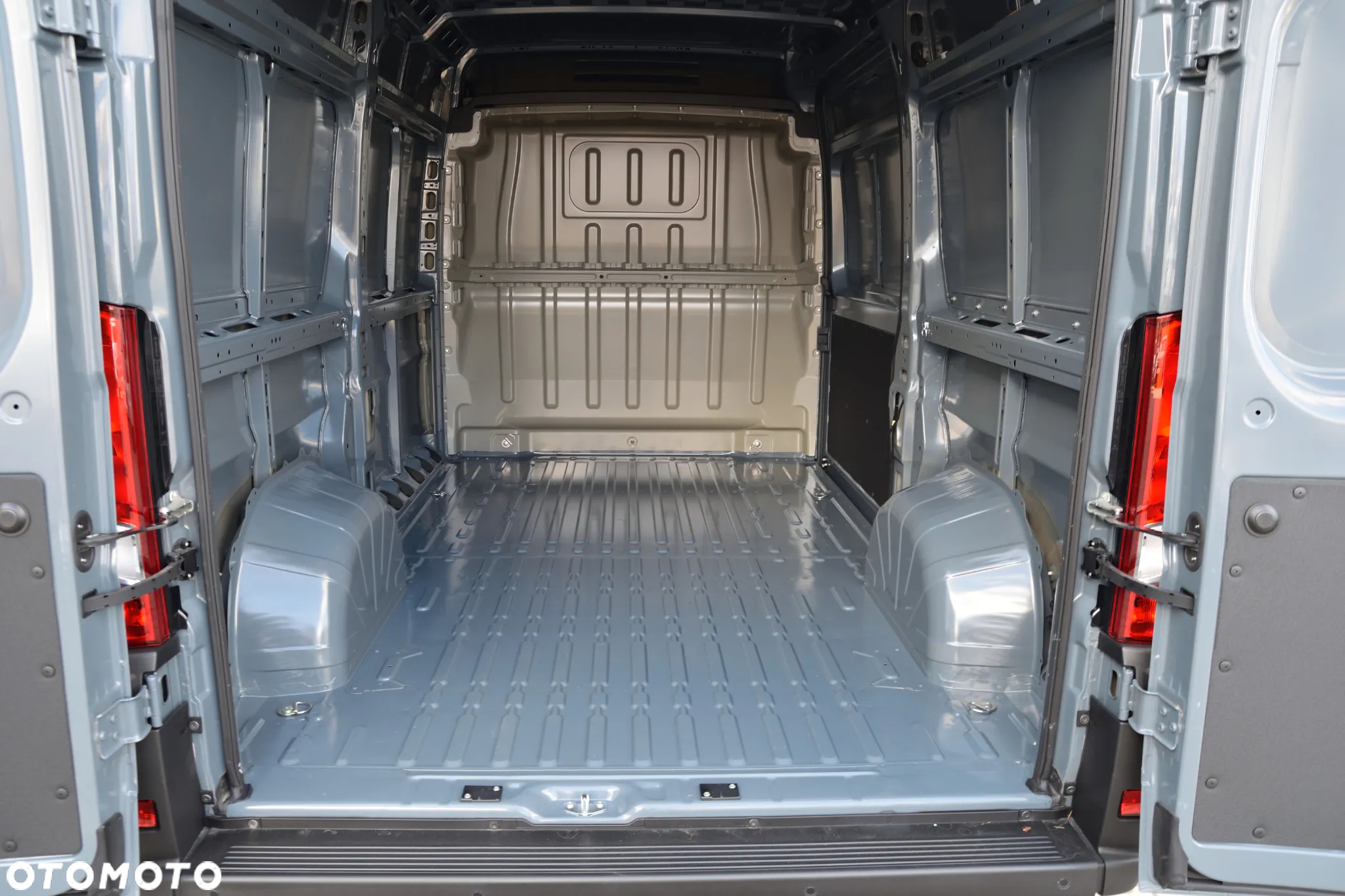 Fiat Ducato L2H2 seria 2, 140KM 2.2 DMC 3.3t - 12