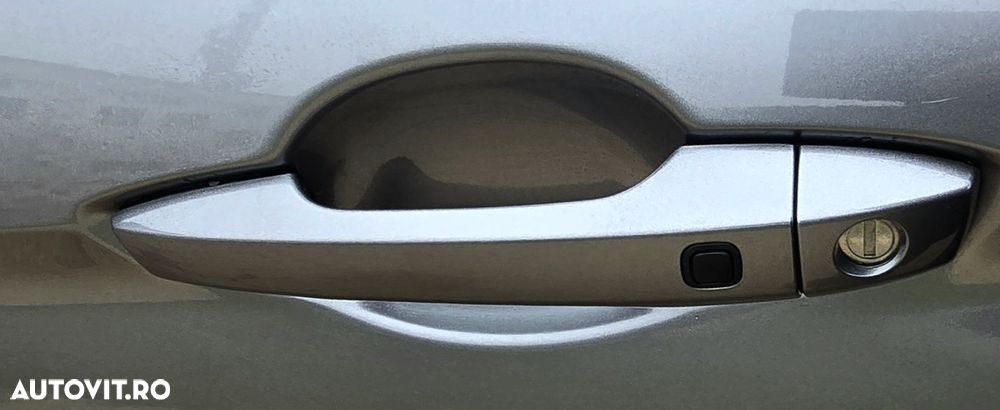 Mitsubishi Eclipse-Cross Plug-In Hybrid 4WD Plus Select - 17