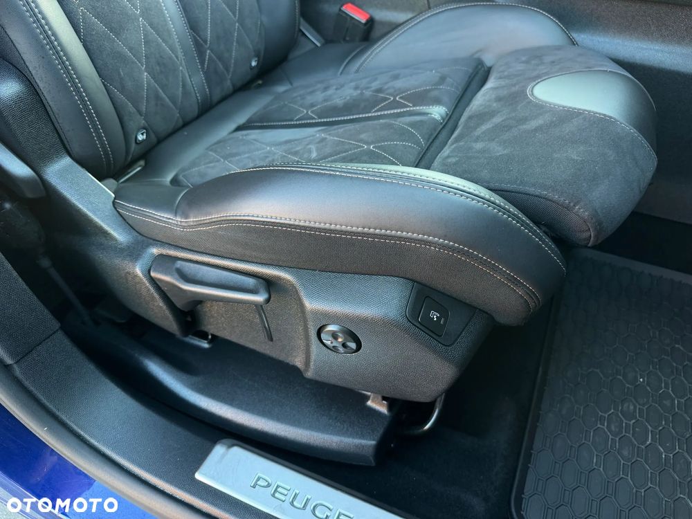 Peugeot 3008 2.0 BlueHDi GT S&S EAT8 - 19