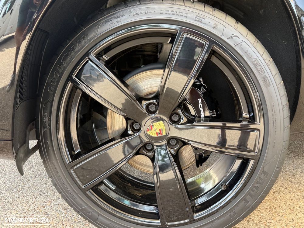 Porsche Cayenne E-Hybrid Tiptronic S Platinum Edition - 47