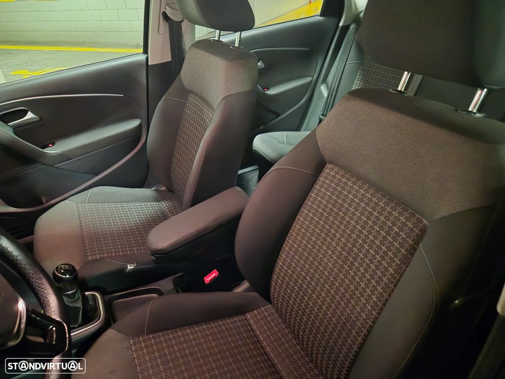VW Polo 1.0 Confortline - 21