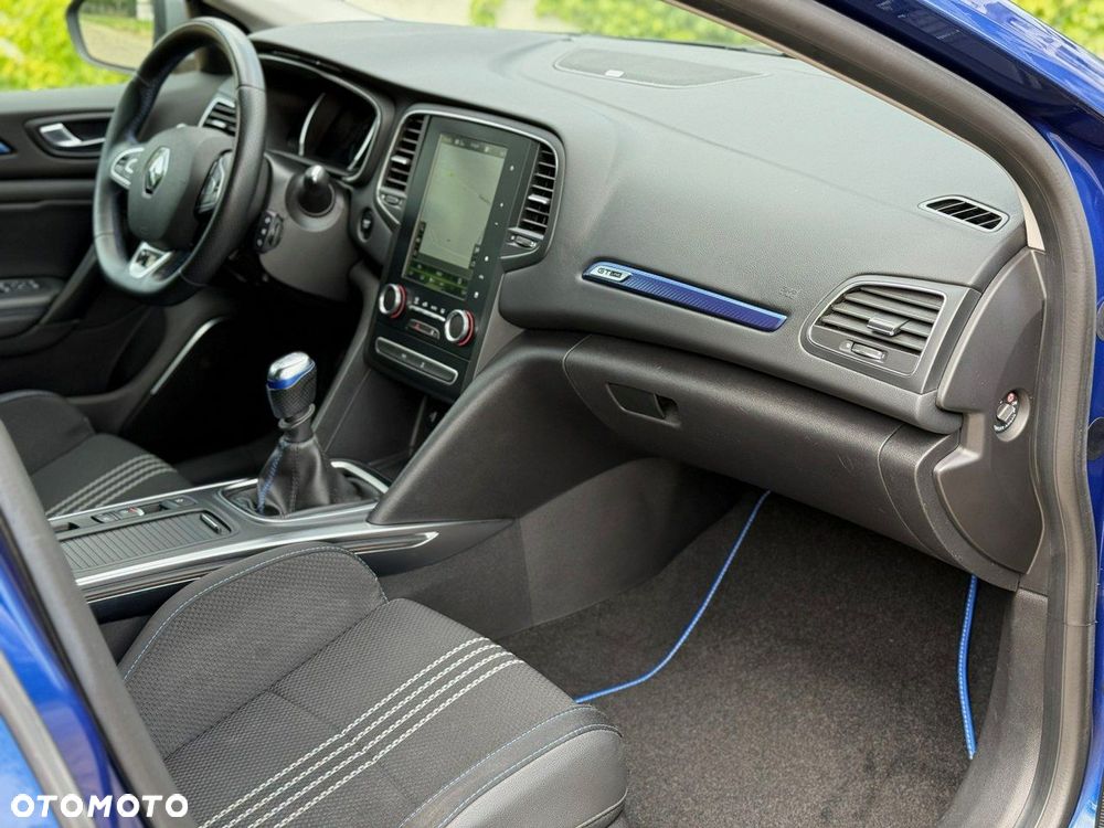 Renault Megane TCe 140 GPF GT LINE - 7