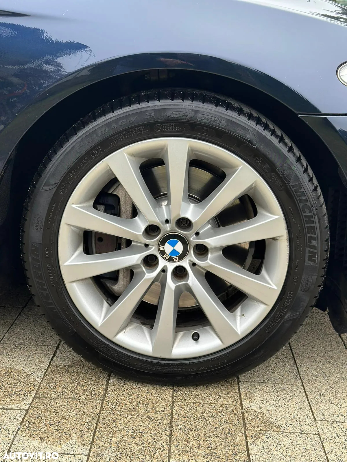 BMW Seria 5 530d Aut. - 24
