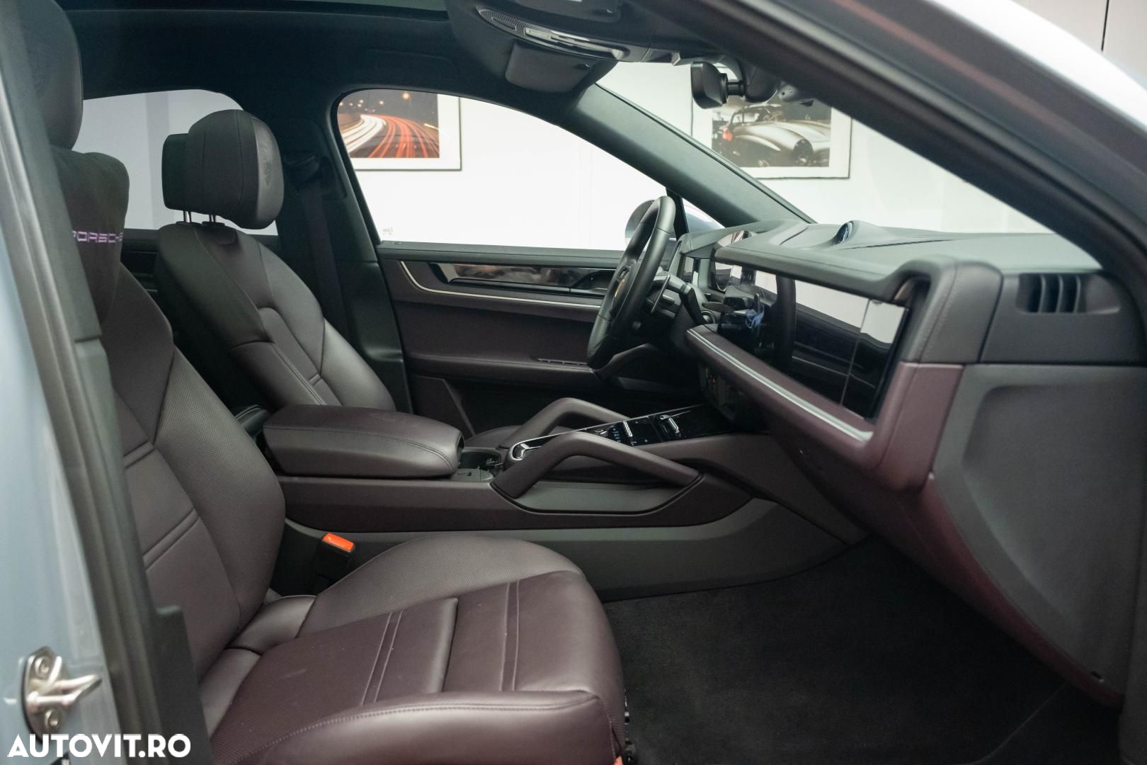 Porsche Cayenne Coupe - 36