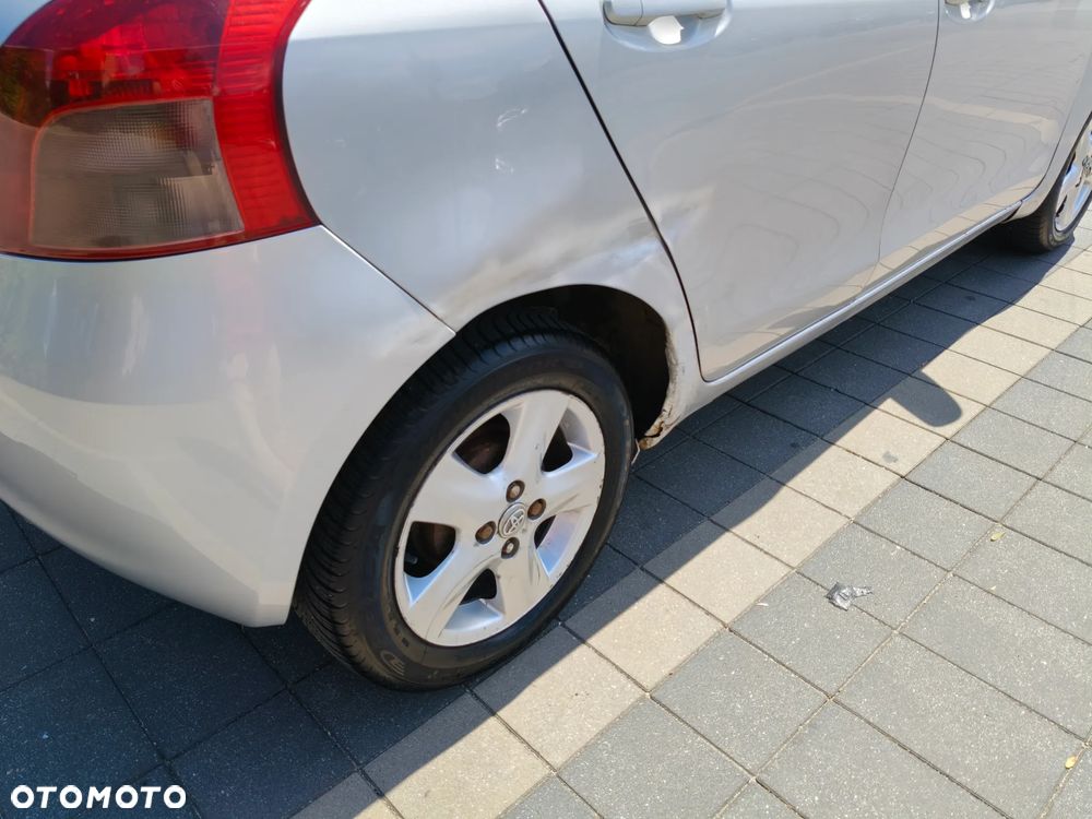 Toyota Yaris 1.4 D-4D Luna A/C - 8
