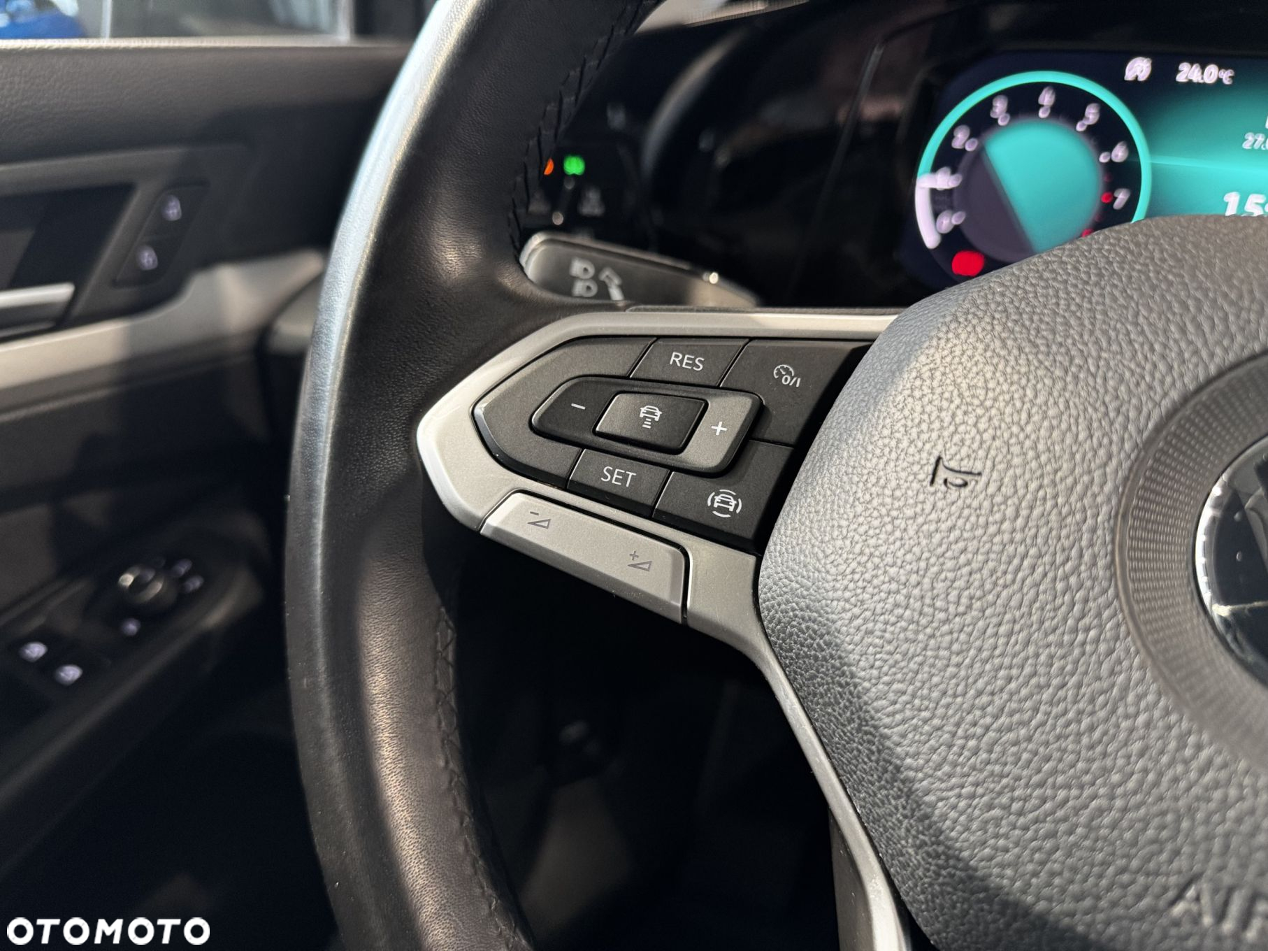 Volkswagen Golf - 19