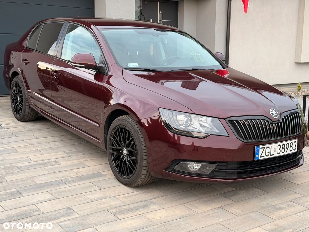 Skoda Superb 1.8 TSI Elegance DSG - 5