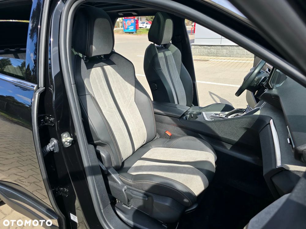 Peugeot 3008 1.6 PureTech Hybrid PHEV GT Pack S&S EAT8 - 26