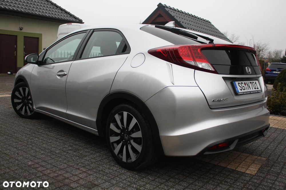 Honda Civic 1.8 Executive i-SHIFT - 5