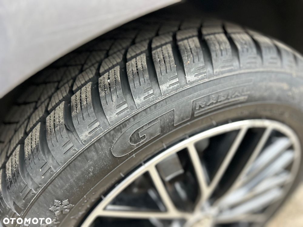 Volkswagen Golf 1.4 Comfortline - 26