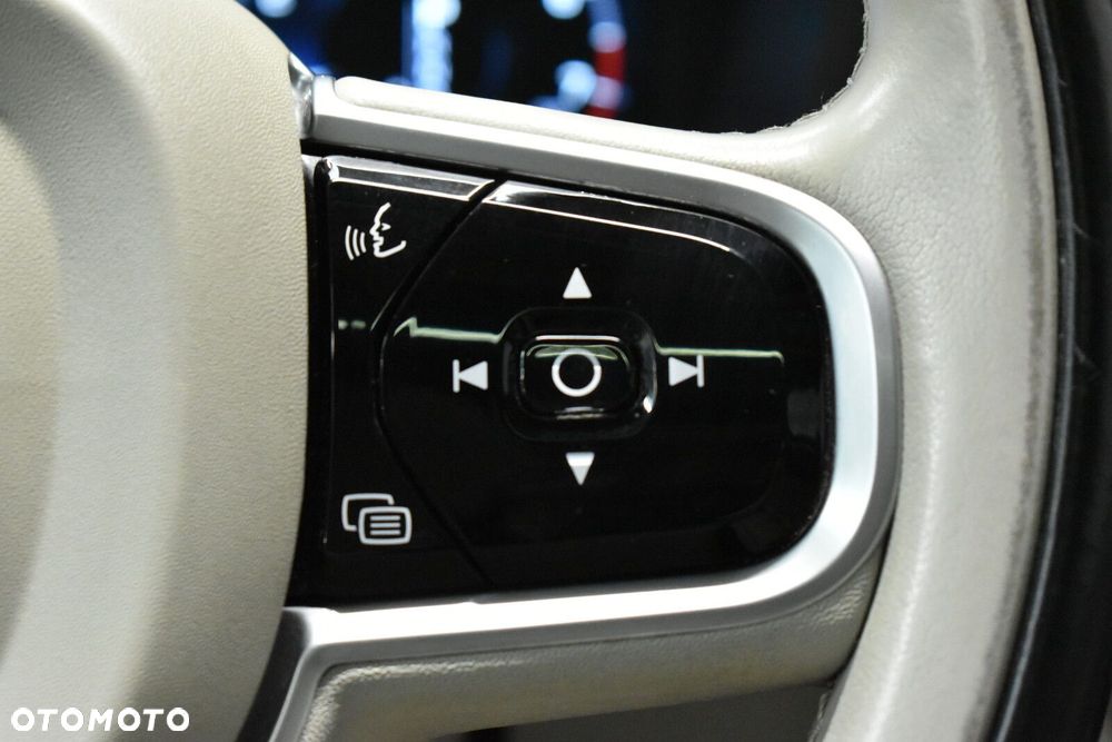 Volvo XC 60 - 17