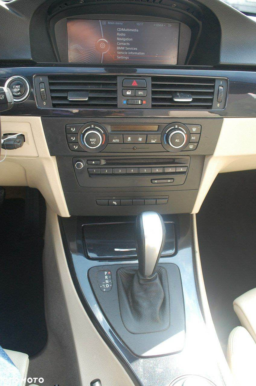 BMW Seria 3 - 32