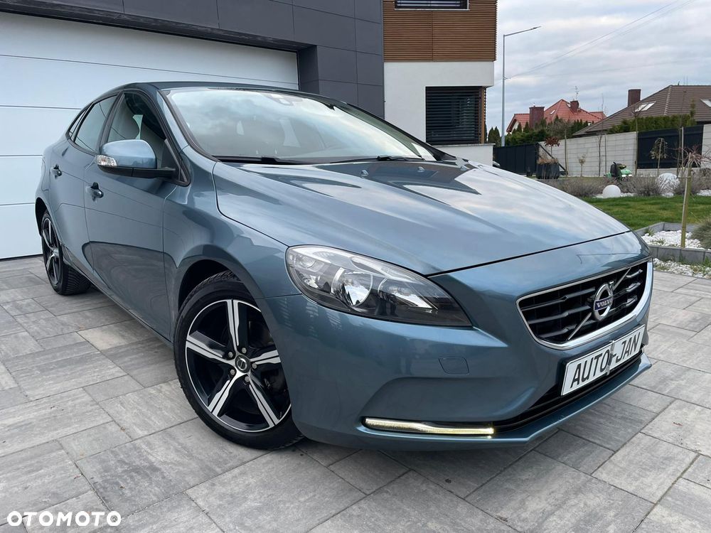 Volvo V40 D2 Summum - 39