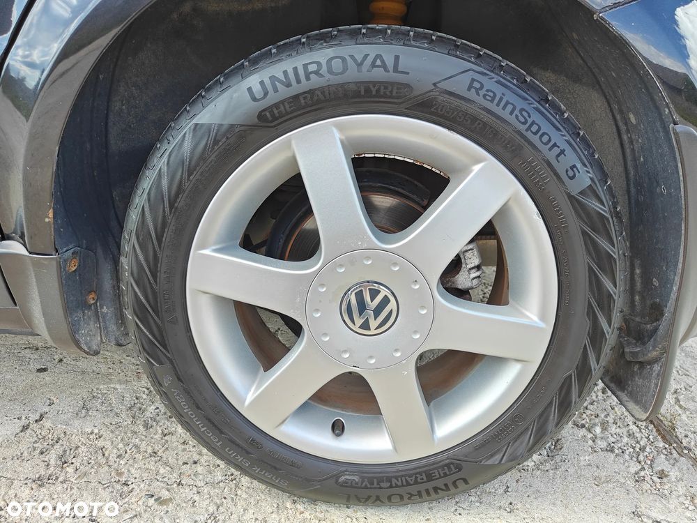 Volkswagen Passat 1.9 TDI - 14