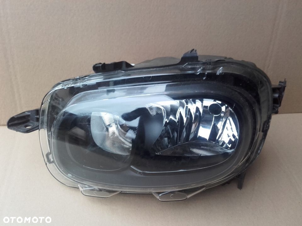 REFLEKTOR LAMPA LEWA CITROEN C3 NOWY MODEL 17 R - 1